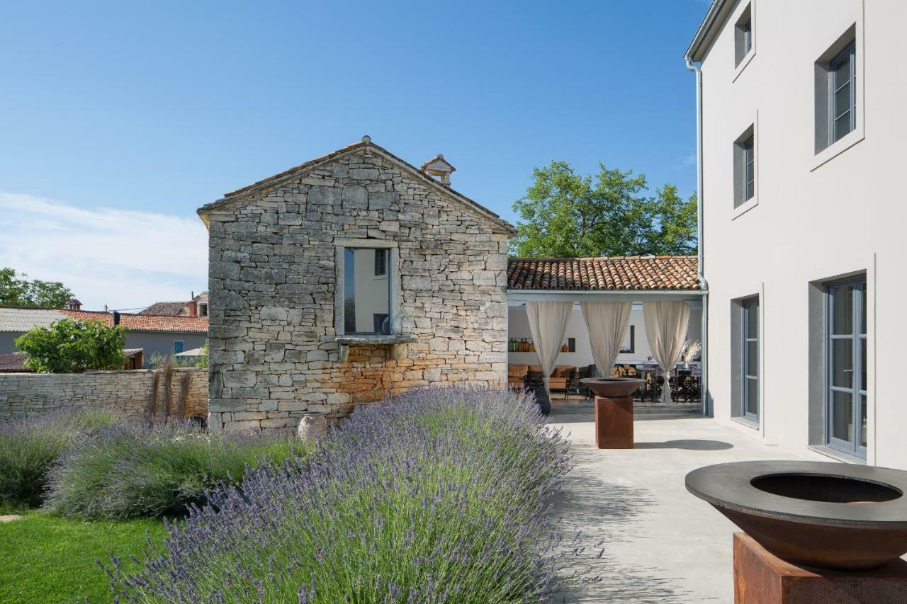 Br Villas By Rent Istria Radetići Екстериор снимка