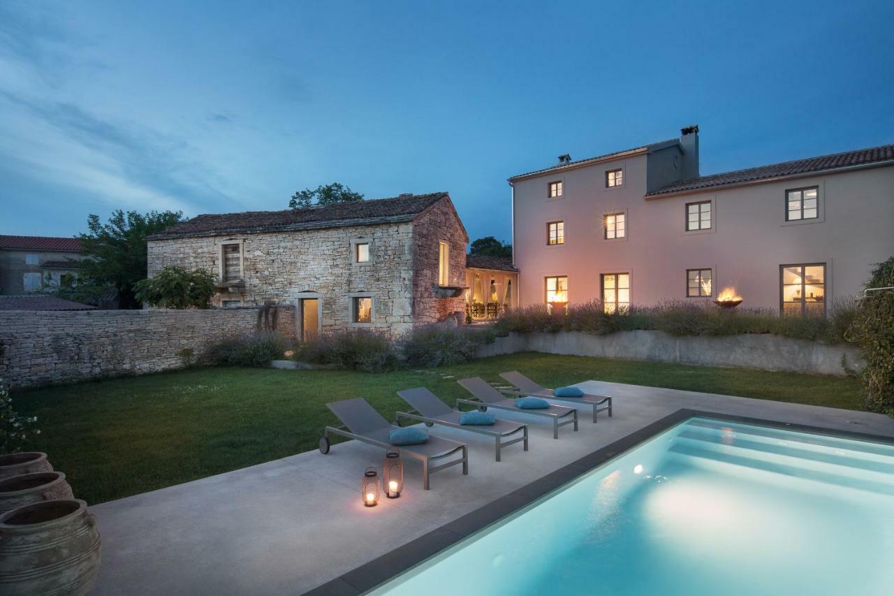 Br Villas By Rent Istria Radetići Екстериор снимка